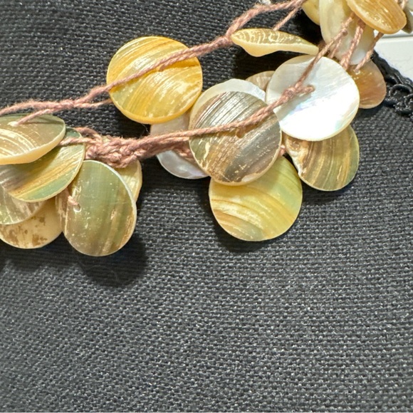 Vintage Tropical Summery Woven Layered Rope Shell Necklace - Picture 2 of 5